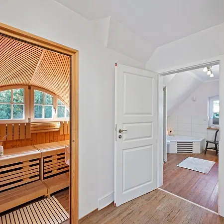 Дом отдыха Reetdachhaus Seeblick *