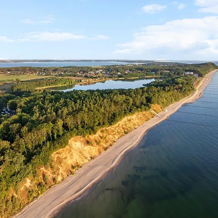 Дом отдыха Reetdachhaus Seeblick Цинновиц